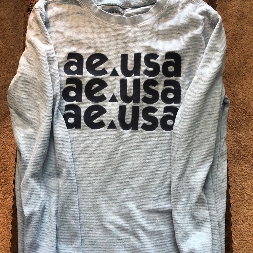 American eagle long sleeve shirt